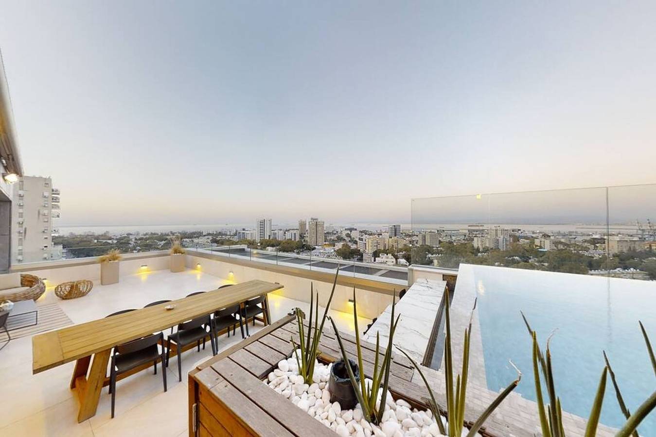 Appartement entier, Serene - Infinity Cview penthouse in Haïfa, District de Haïfa