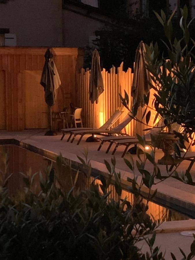 Gîte pour 2 personnes, avec piscine et jardin à Les Eyzies-de-Tayac-Sireuil - 4