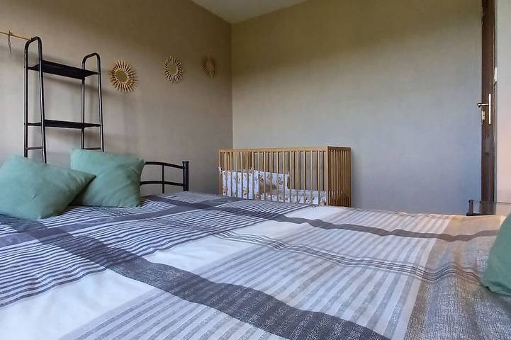 Location de vacances pour 5 personnes, avec balcon et jardin dans Champlon - 2