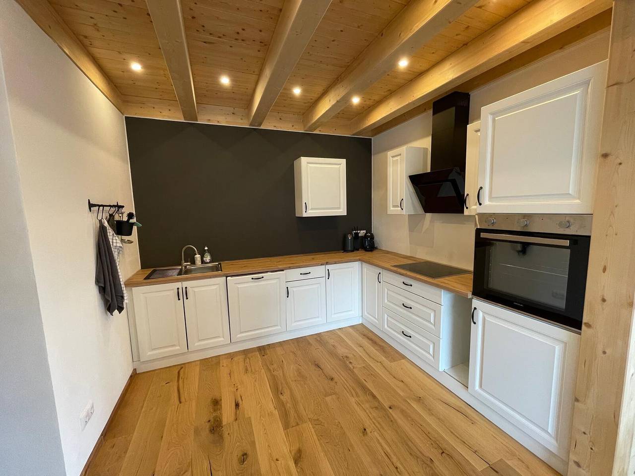 Ganze Wohnung, Apartment 'dahoimelig' mit Bergblick, privater Terrasse und Wlan in Friesenried, Bayerisch Schwaben