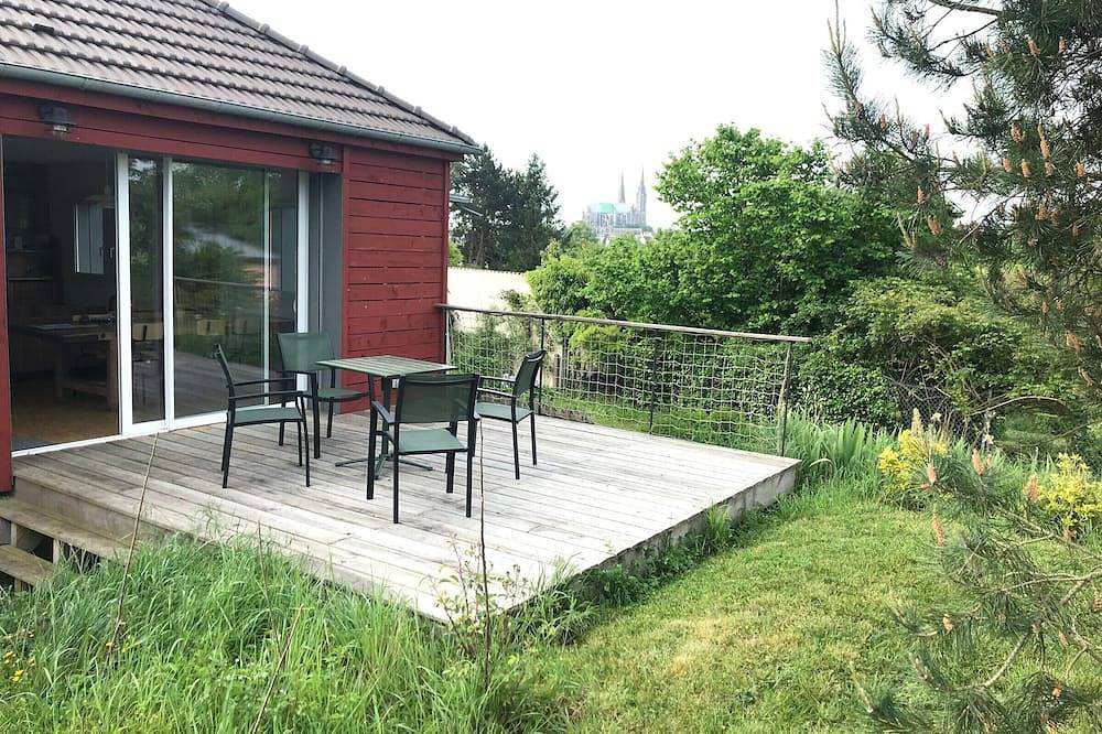 Single-floor house in Chartres, cathedral view, accessible in Chartres, Chartres region