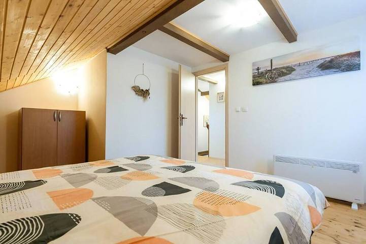 Cozy home in Otocac with house a panoramic view in Prozor, Lika-Senj