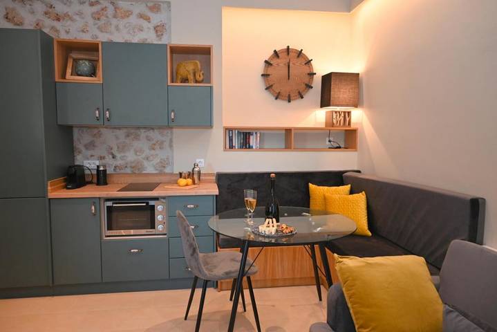 Gîte pour 2 personnes, avec jardin dans Liapádes - 2