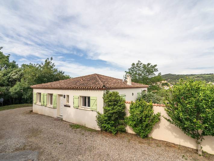 Ferienhaus für 6 Personen, mit Terrasse und Pool in Félines-Minervois