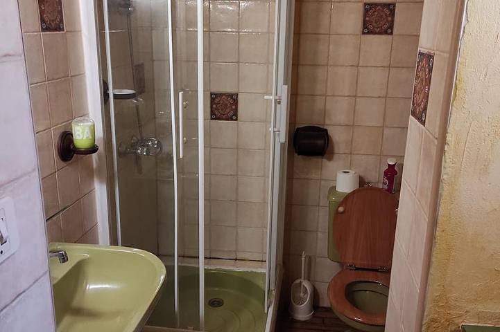 Gîte pour 6 personnes, avec balcon et jardin, animaux acceptés à La Salvetat-sur-Agout - 4