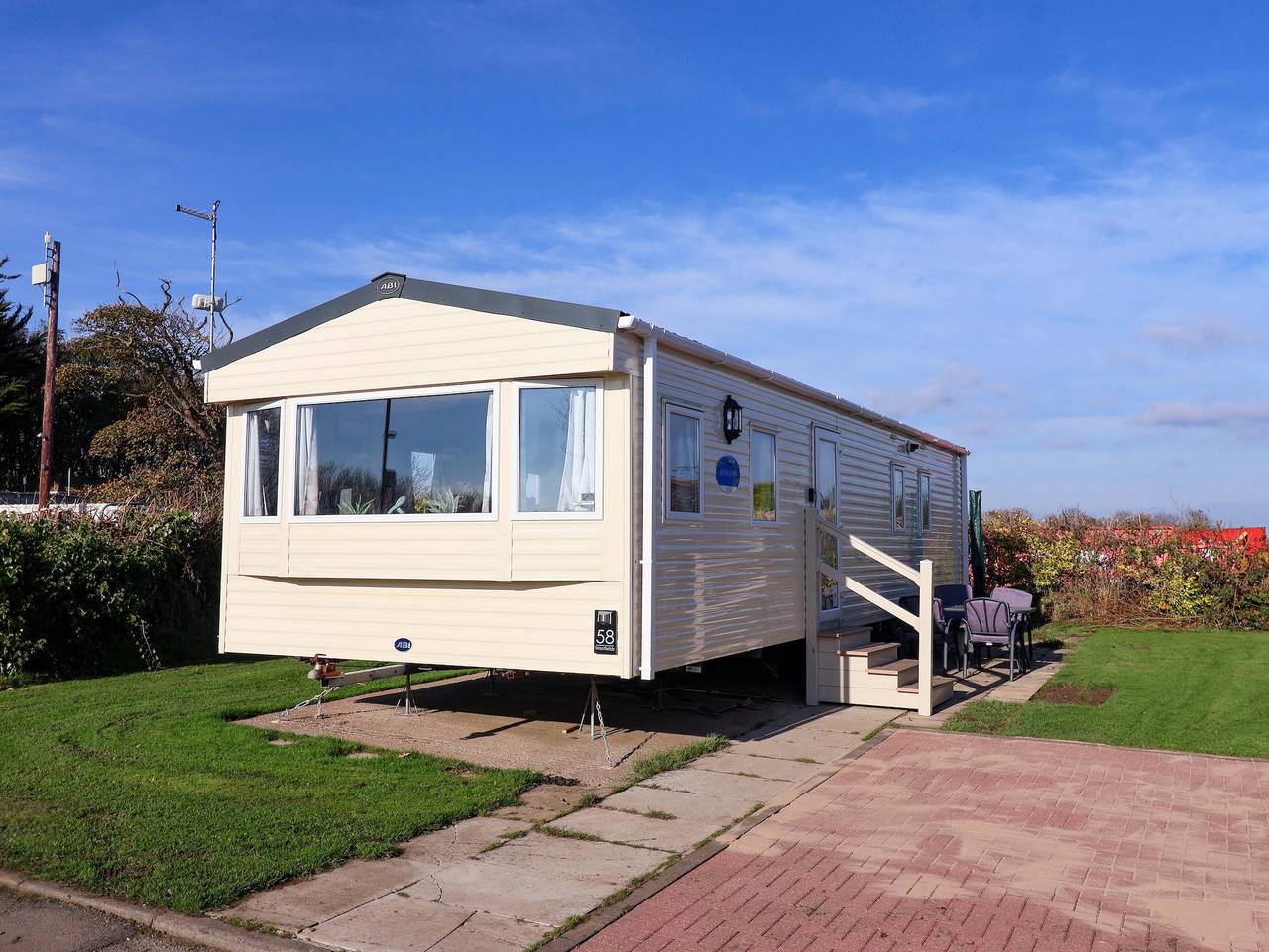 Caravan for 4 People in Skipsea, East Riding of Yorkshire