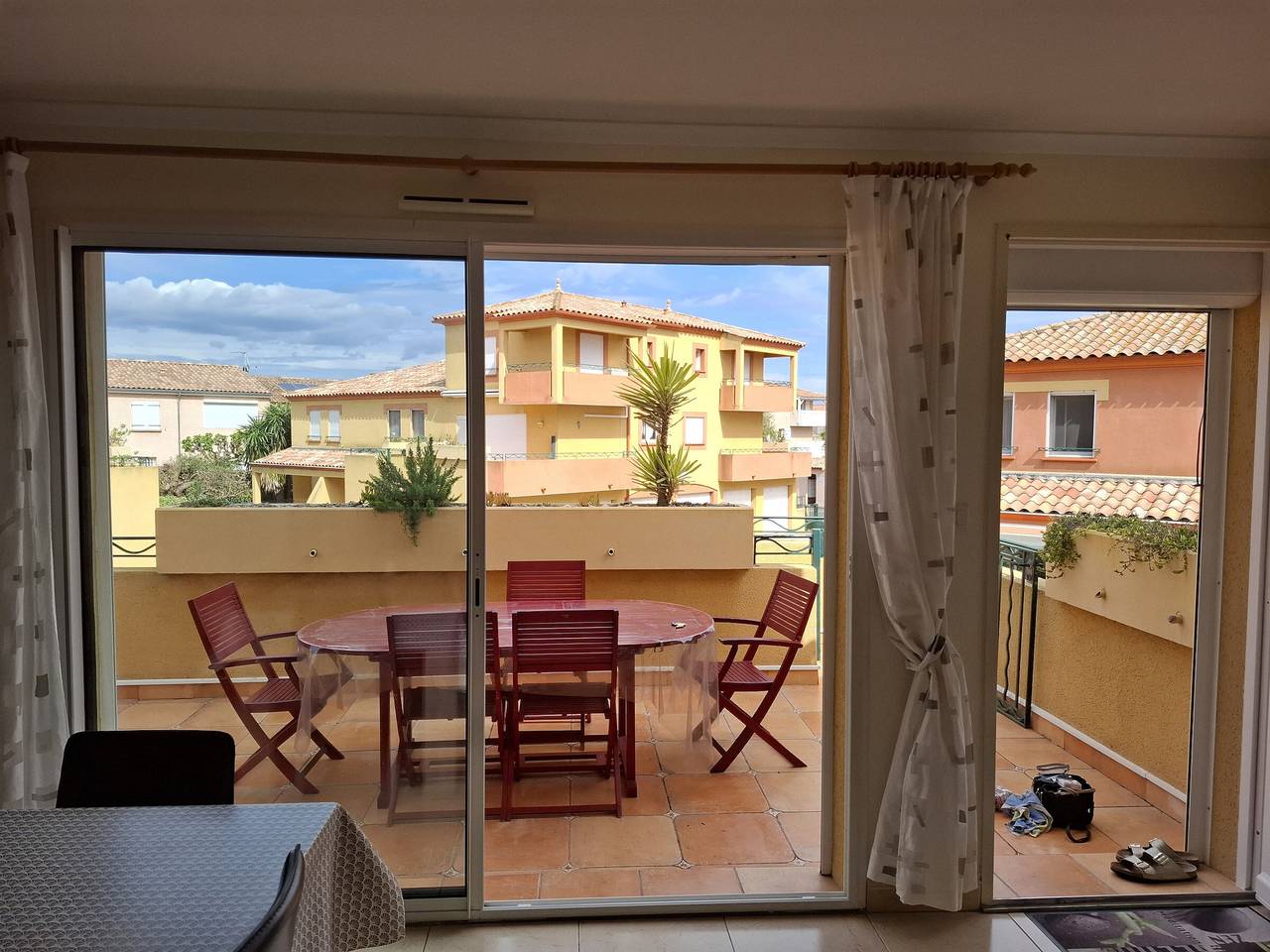 Valras-Plage : Duplex 2 Ch avec Piscine, Clim, Terrasse in Valras-Plage, Côte méditerranéenne (France)