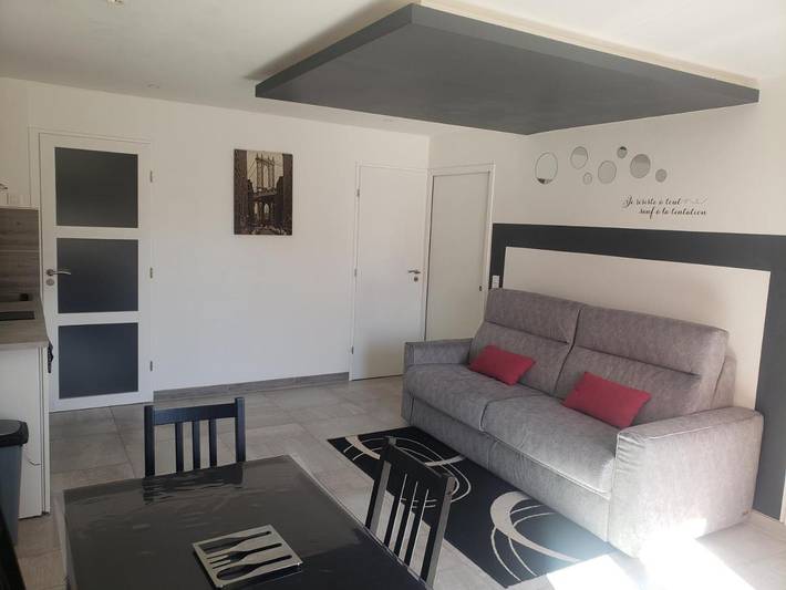 Maison de vacances pour 4 personnes, avec Terrasse ainsi que Jardin et Piscine