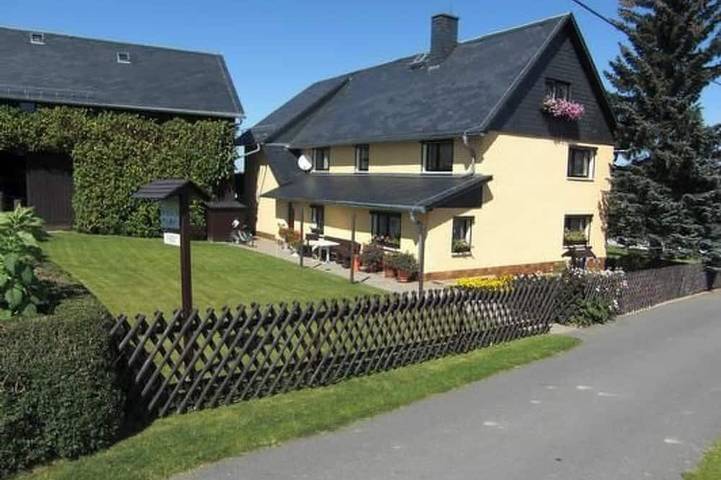 Ferienwohnung für 2 Personen, mit Balkon in Rosenthal-Bielatal