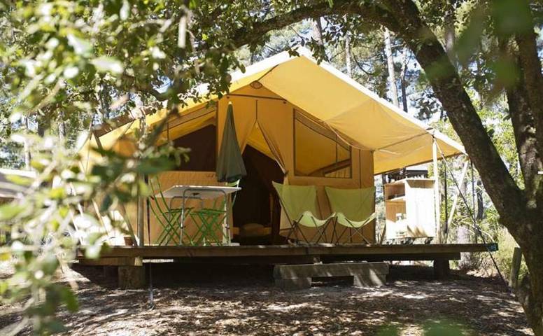 Camping pour 5 personnes, avec bassin pour enfant ainsi que piscine et jardin, animaux acceptés à Sarlat-la-Canéda - 3