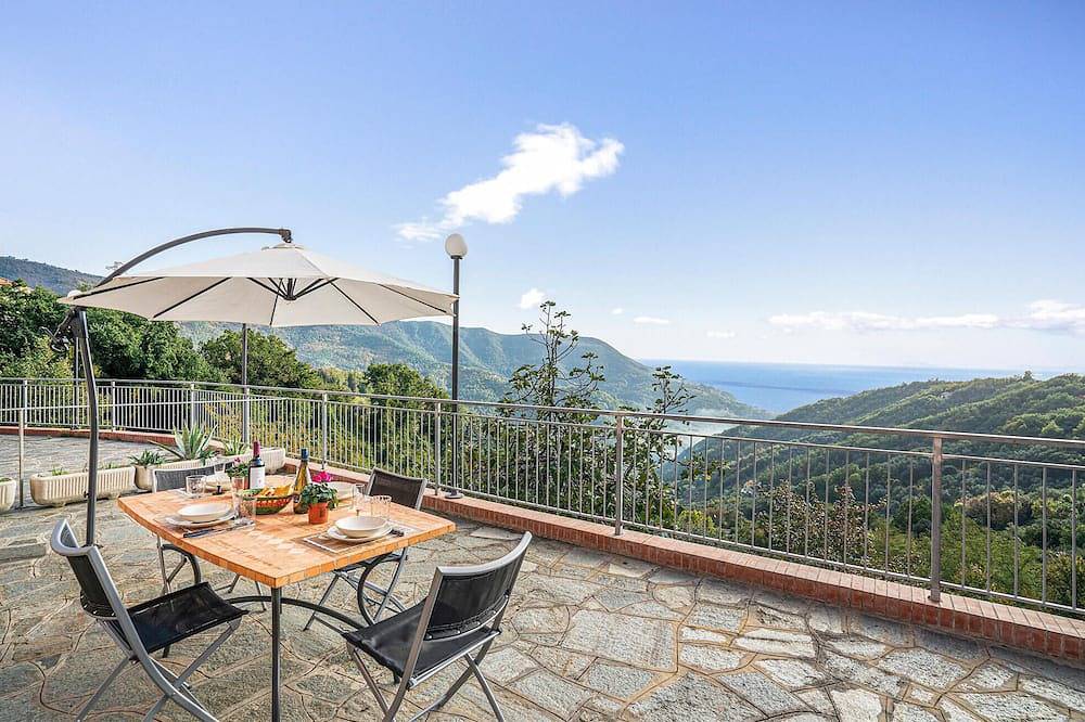 Apartamento entero, Acogedor apartamento en. in Moneglia, Riviera di Levante