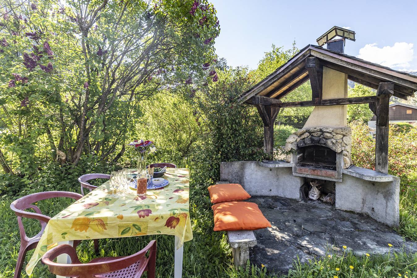 Apartamento entero, Apartamento 'Spacieux Avec Vue' con jardín privado, balcón y Wi-Fi in Saint-Gervais-les-Bains, Pays du Mont-Blanc