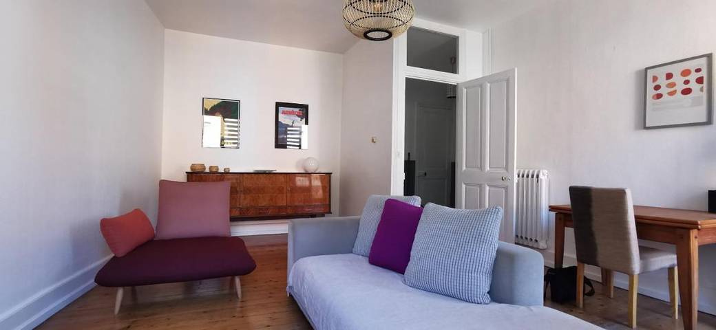 Gîte pour 2 personnes, avec balcon dans Thermes De Vals Les Bains