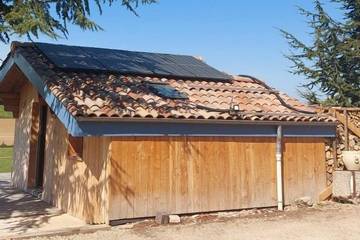 Gîte pour 2 personnes, avec jacuzzi et piscine à Chasselay