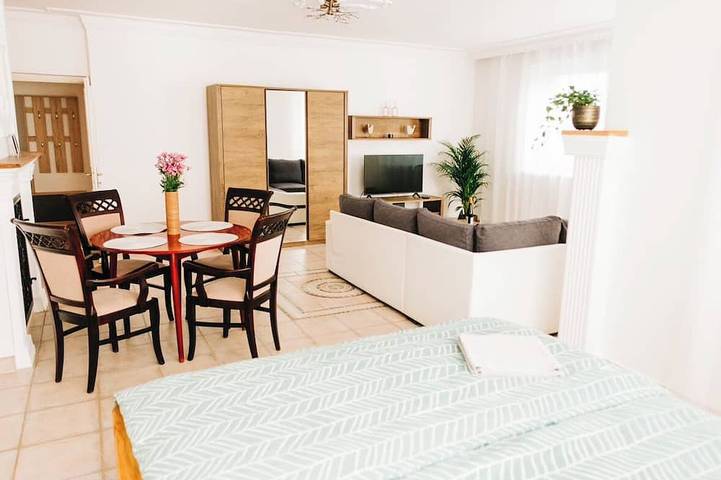 Echte slowakische Erfahrung im Castle View Village House - leben Sie wie ein Einheimischer in Low Tatras