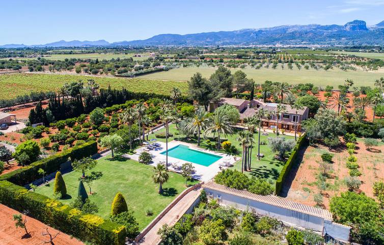 Finca für 12 Personen, mit Terrasse in Biniagual