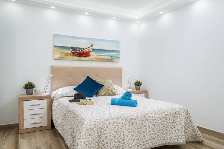 Villa für 12 Personen, mit Garten und Pool sowie Balkon und Whirlpool in Adeje - 4