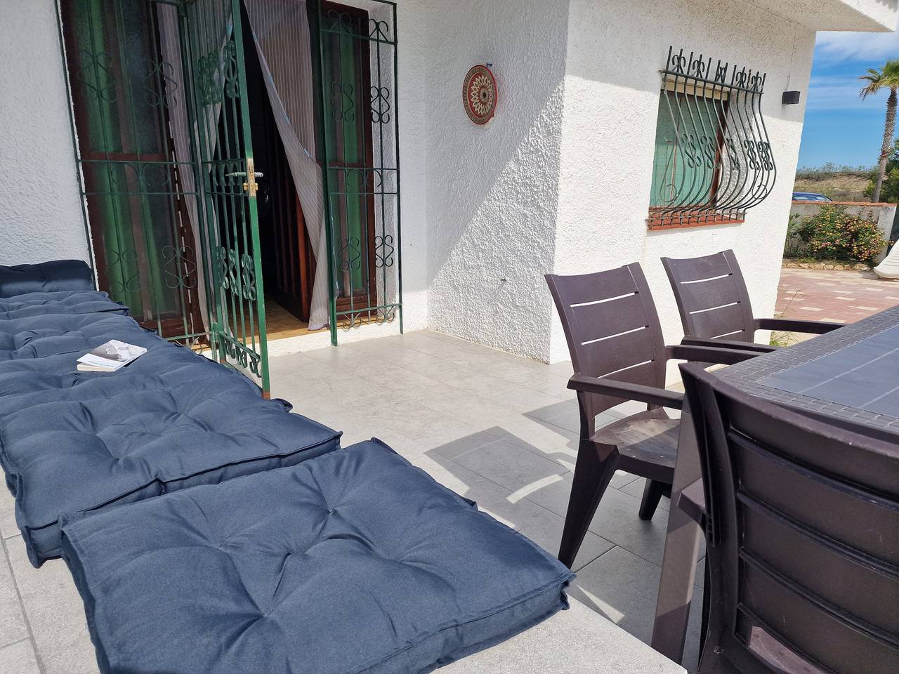 "Maritim"@Marisol: 50m de la plage, piscine privée, A/C, Wifi, plage pour chiens in Riumar, Delta de l'Ebre