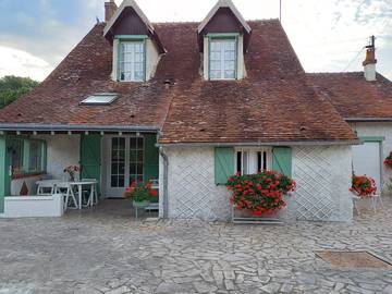 Cottage pour 4 personnes, avec jardin à Seigy