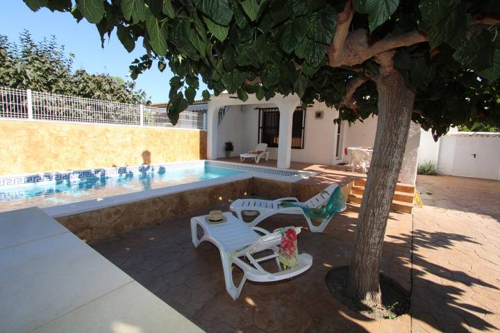 Chalet para 4 personas, con vistas y terraza, Se admiten mascotas en Provincia de Tarragona - 4