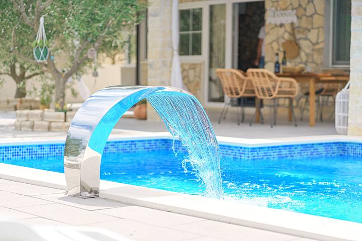 Vakantiehuis voor 4 personen, met tuin, kindvriendelijk in Vodice