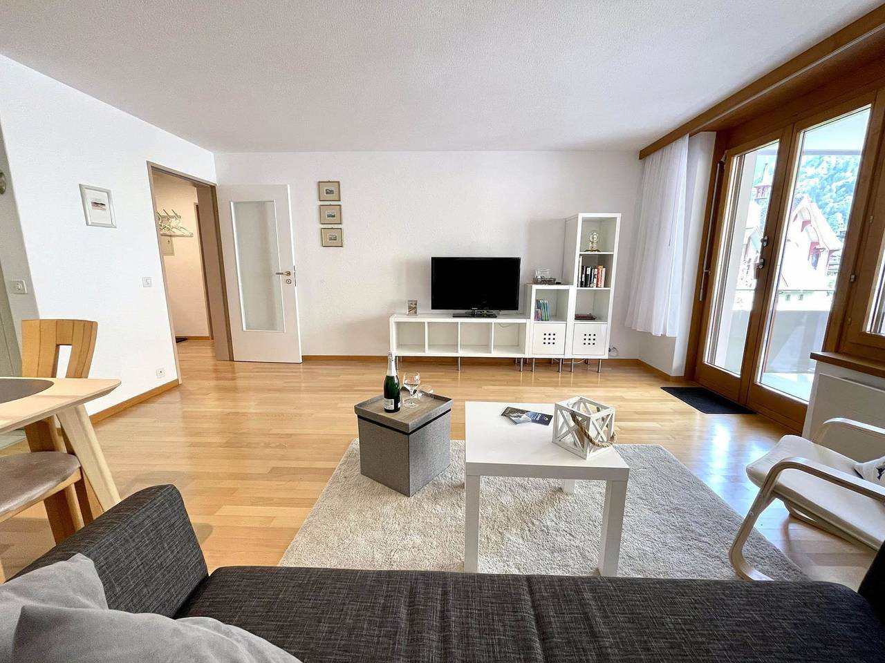 Ganze Wohnung, Blumenweg in Engelberg, Obwalden