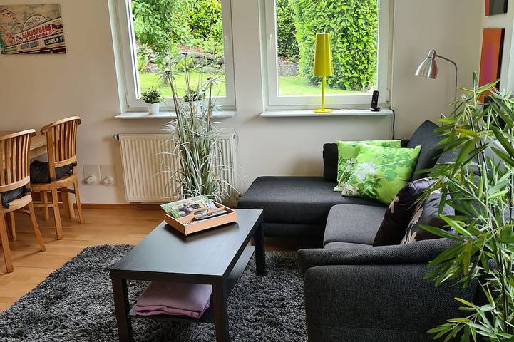 Ferienwohnung für 5 Personen, mit Terrasse und Garten - 1