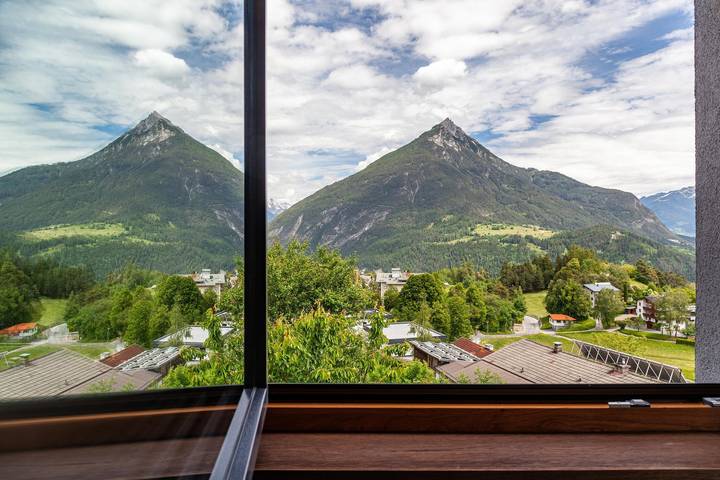 Ganze Wohnung, Ferienwohnung 'Apart Elias' mit Bergblick, Gemeinschaftsterrasse und Wlan in Lechtaler Alpen, Imst