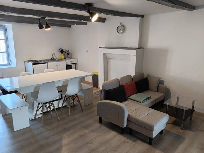 Gîte pour 5 personnes, avec vue à Neuilly-l'Évêque - 4