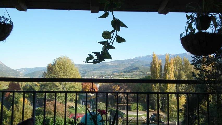 Location de vacances pour 2 personnes, avec terrasse et vue à La Seu d'Urgell
