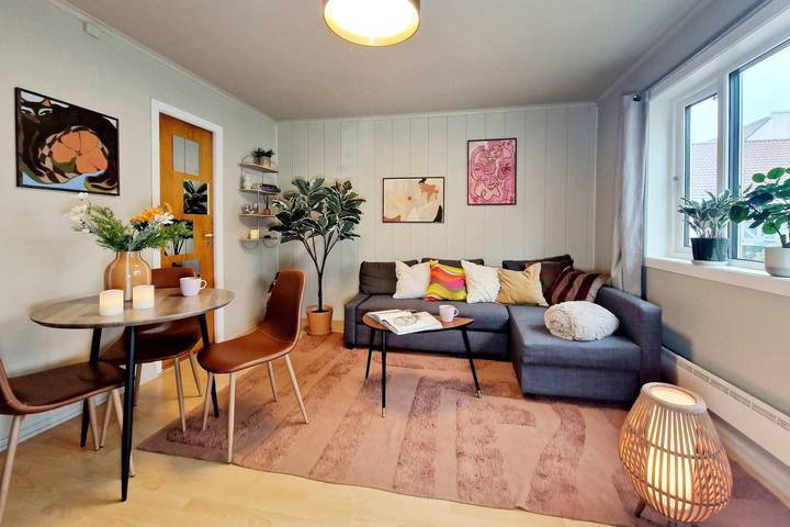 Ferienwohnung für 4 Personen, mit Balkon in Bergen