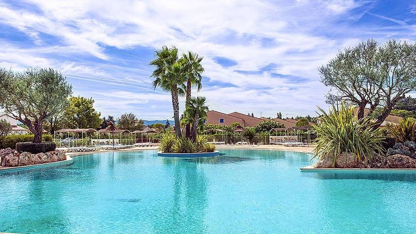 Location de vacances pour 6 personnes, avec jardin ainsi que jacuzzi et piscine, animaux acceptés à Vidauban - 2