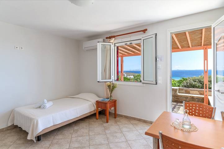 Location de vacances pour 3 personnes, avec jardin et balcon dans Tinos - 4