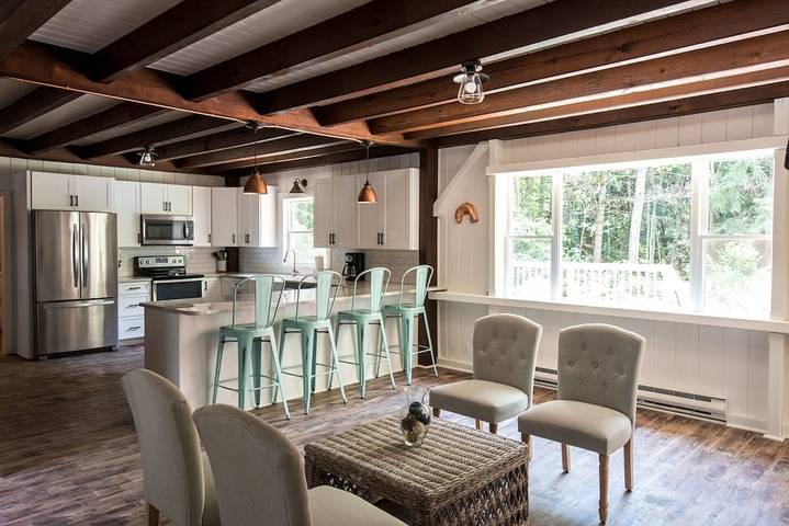 Vacation rental for 12 people, with terrace, with pets in Kennebunkport