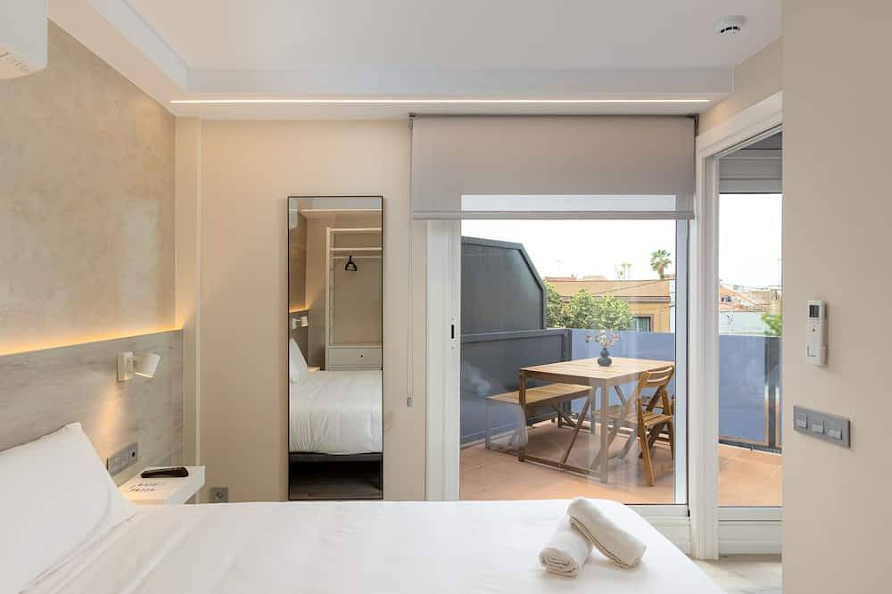 Entire apartment, Xaloc - Aparthotel with Swimming Pool in Vilassar de Mar, Costa del Maresme