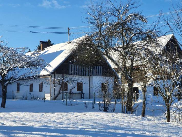 Ferienhaus für 6 Personen, mit Terrasse und Garten sowie Ausblick