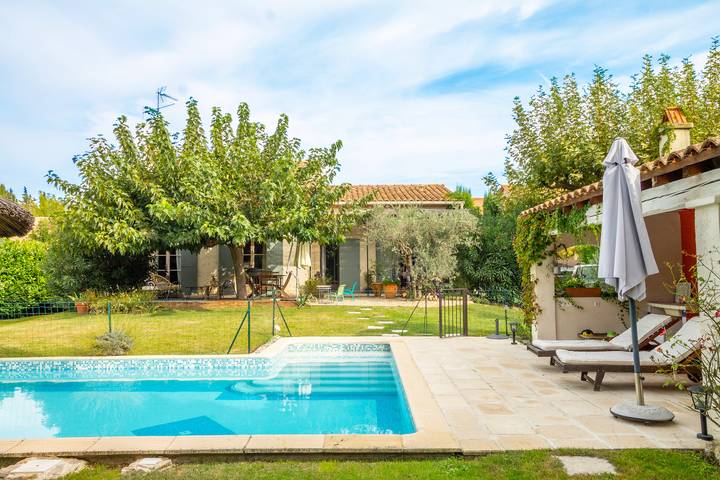 Maison de vacances pour 6 personnes, avec terrasse et jardin à Eyragues