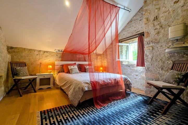 Gîte pour 2 personnes, animaux acceptés à Bélâbre - 2