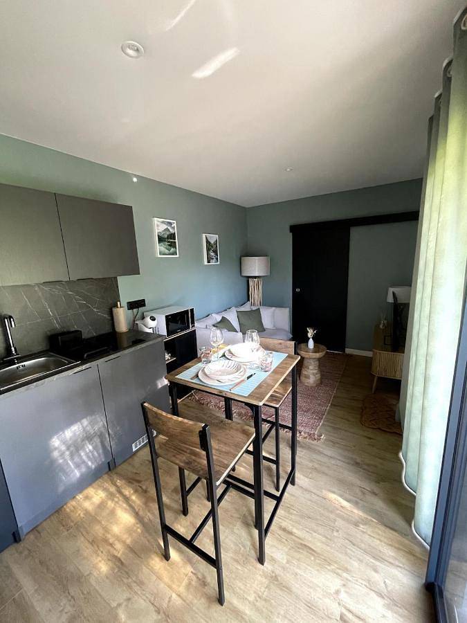 Location de vacances pour 2 personnes, avec jardin et terrasse à Saulzoir - 3