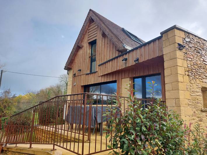 Gîte pour 6 personnes, avec terrasse ainsi que jacuzzi et jardin - 1