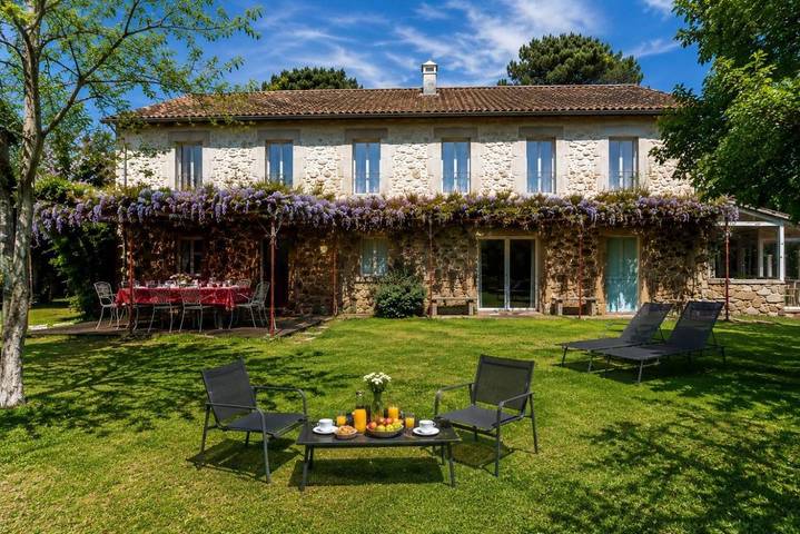 Vakantiewoning voor 8 personen, with balkon and tuin as well as uitzicht in Tui