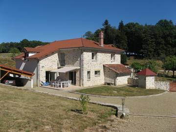 Gîte pour 8 personnes, avec jardin à Linards