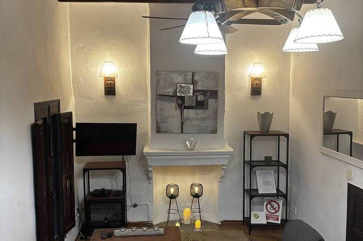 Family Friendly 150-year-old house in the heart of Lliber in Llíber, Costa Blanca