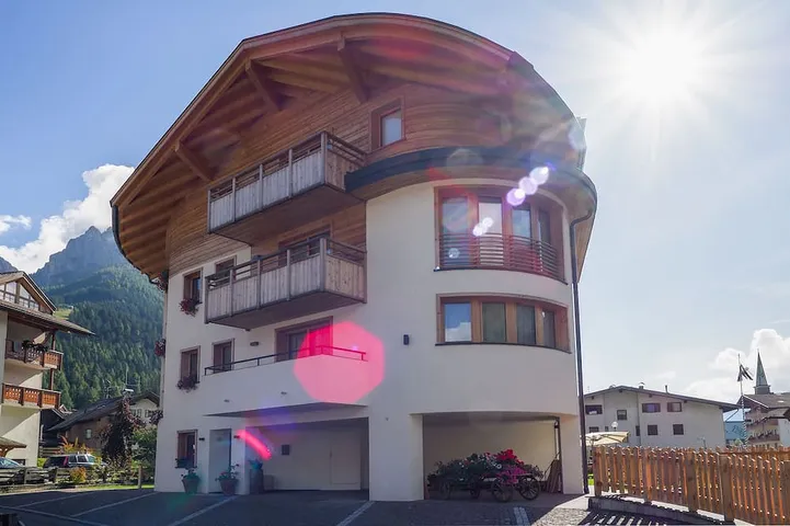 Ganze Wohnung, Apartment with all the comforts in the heart of Val di Fassa in Pozza di Fassa, San Giovanni di Fassa