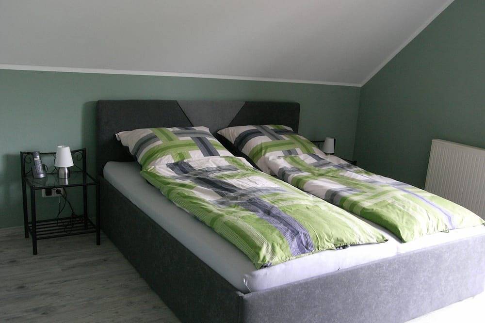 Ganze Wohnung, Ruhe und Entspannung pur in Hirschau, Ostbayern