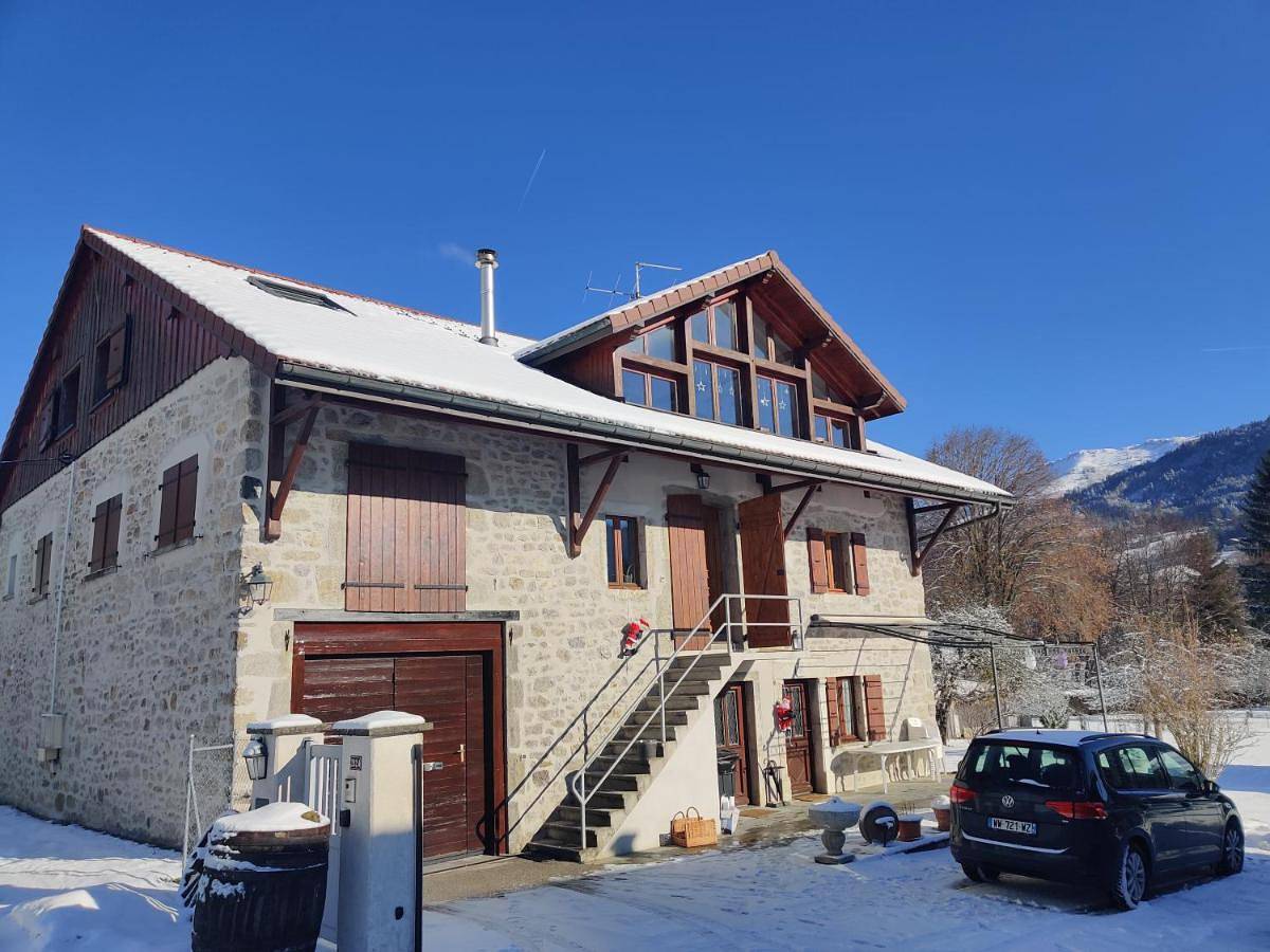 Appartement entier, Gîte Vallée Verte in Burdignin, Région de Thonon-les-Bains