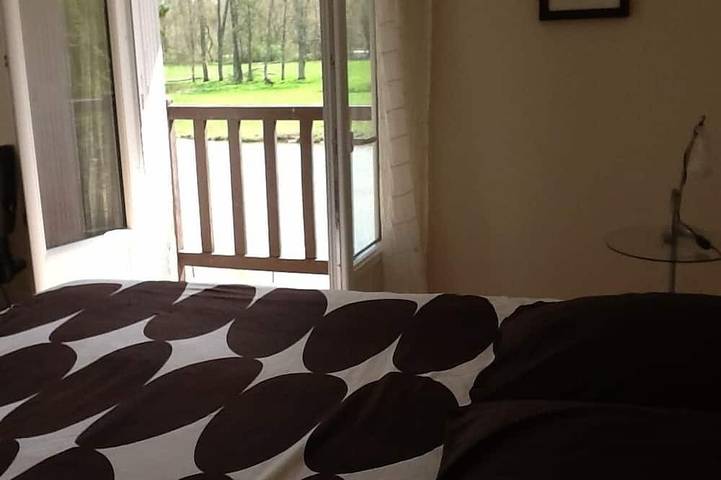 Location de vacances pour 6 personnes, avec jardin et piscine à Montigny-sur-Loing - 2