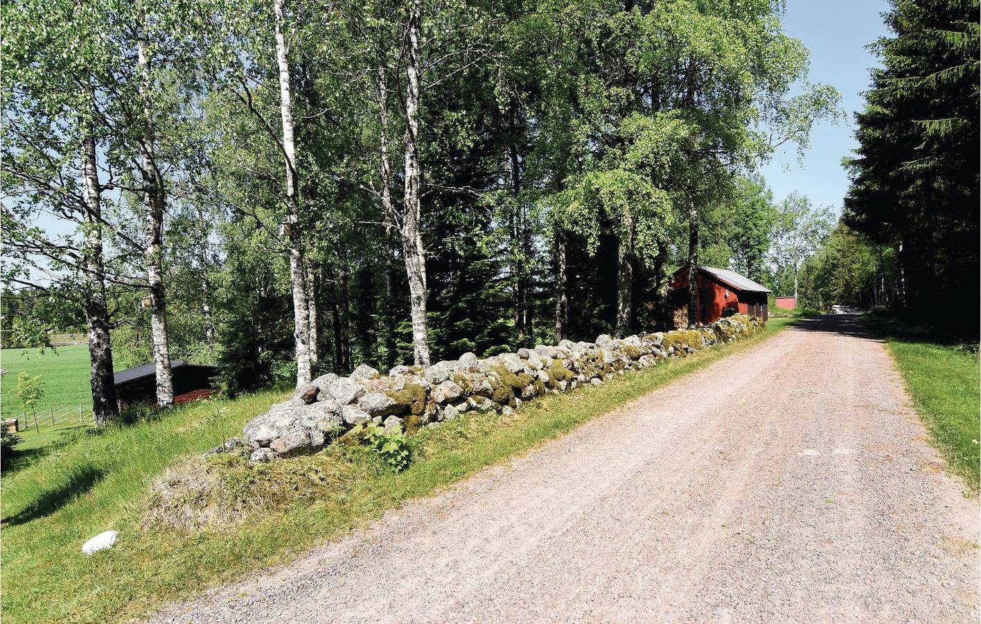Hus för 7 Personer med trädgård in Värmland