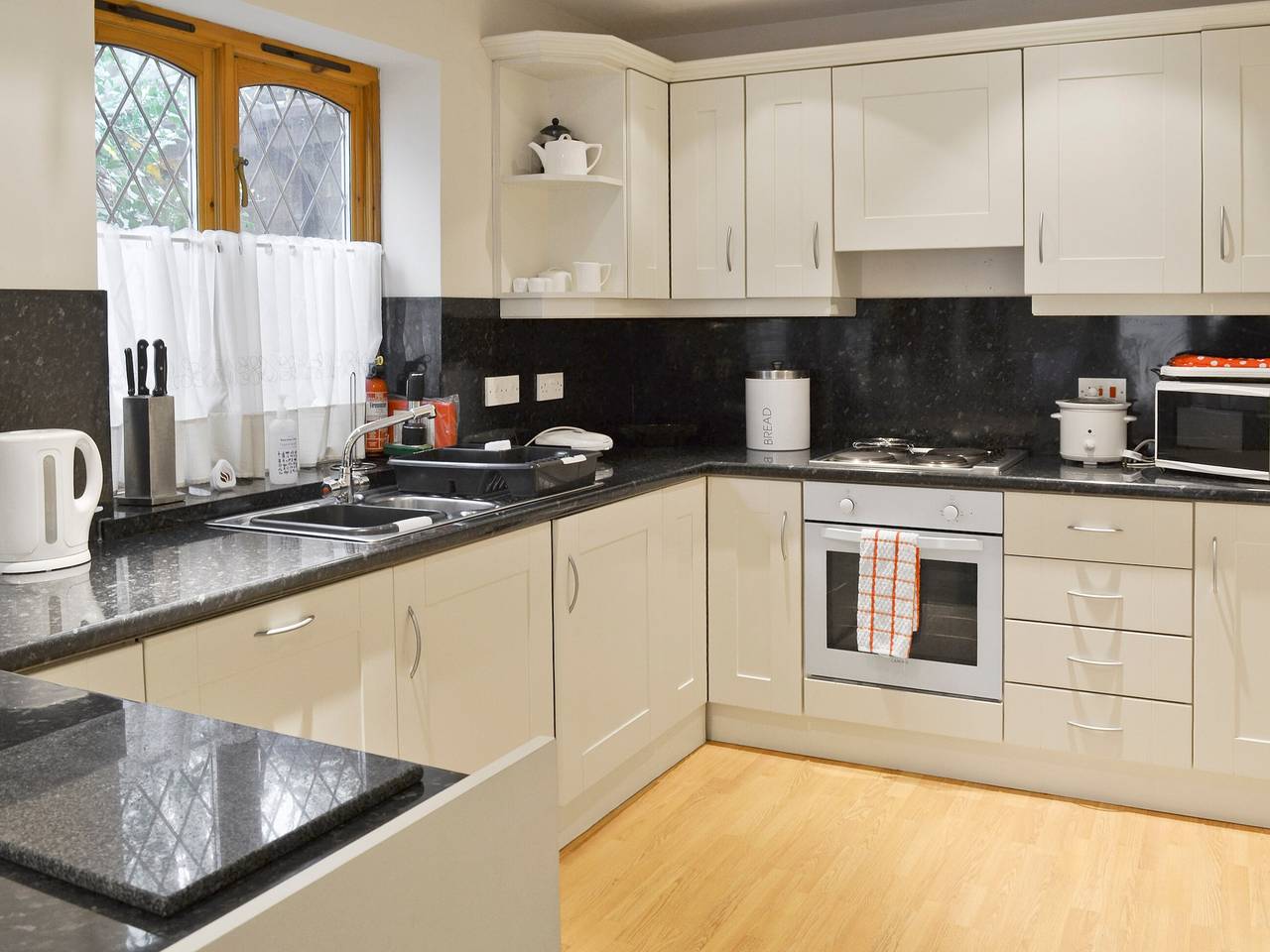 Willow Cottage - E4778 in Atwick, East Riding of Yorkshire