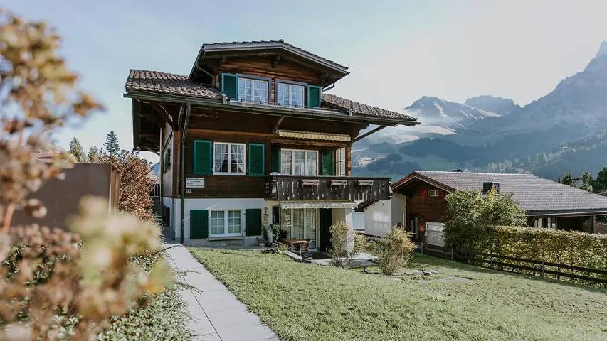 Gîte pour 2 personnes, avec balcon à Adelboden - 2